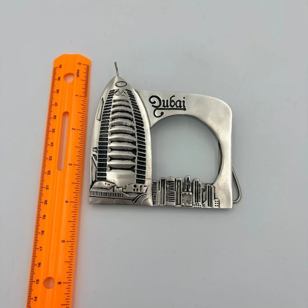 Dubai‎ Souvenir Metal Building Skyline Photo Frame Desk Display